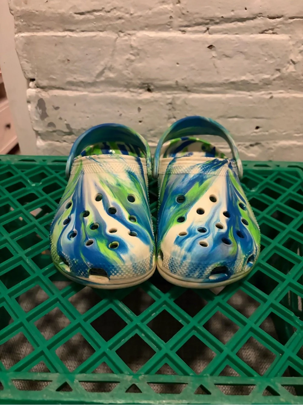 Crocs Classic Clog Kids Blue Green White Marbled Tie Dye